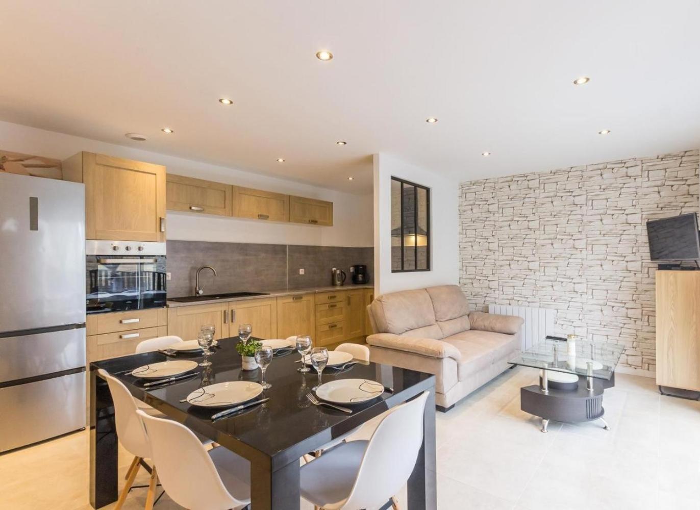 Holiday home Des Falaises De 6personnes